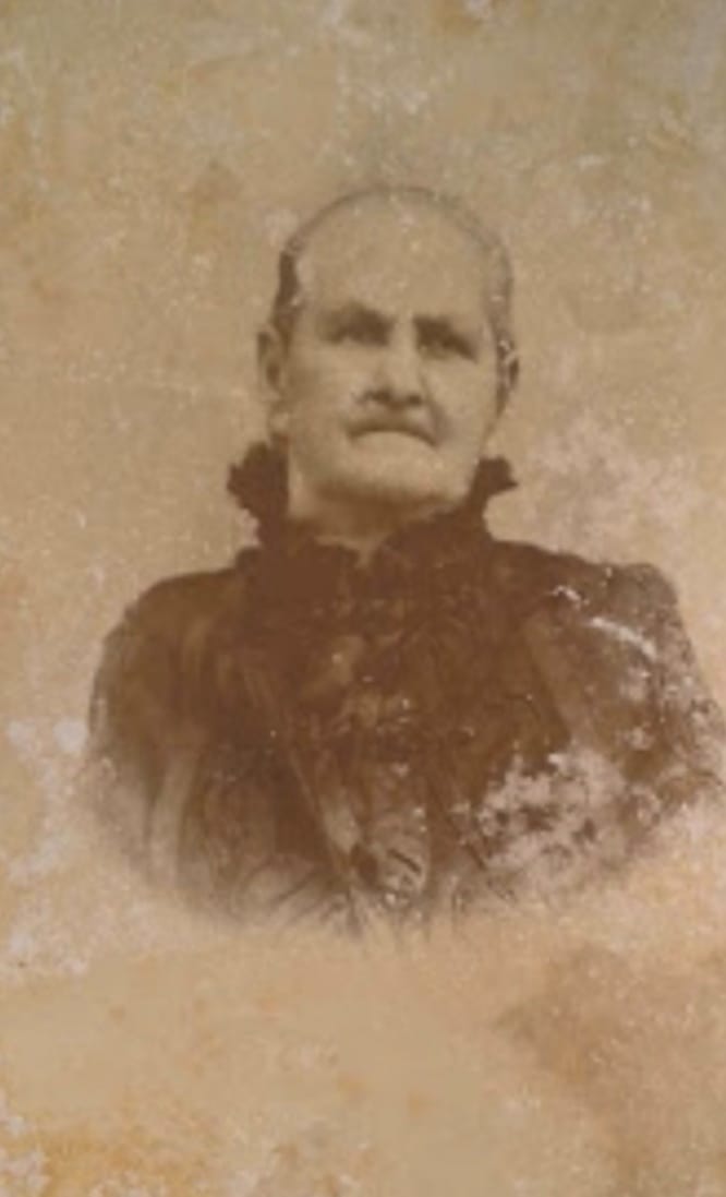 Maria Cândida Ribeiro Prima Sétima de minha Bisavó Maria Piedade de Aquino