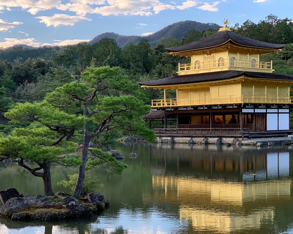 Pavilhão de Ouro Kinkaku-ji Japão
