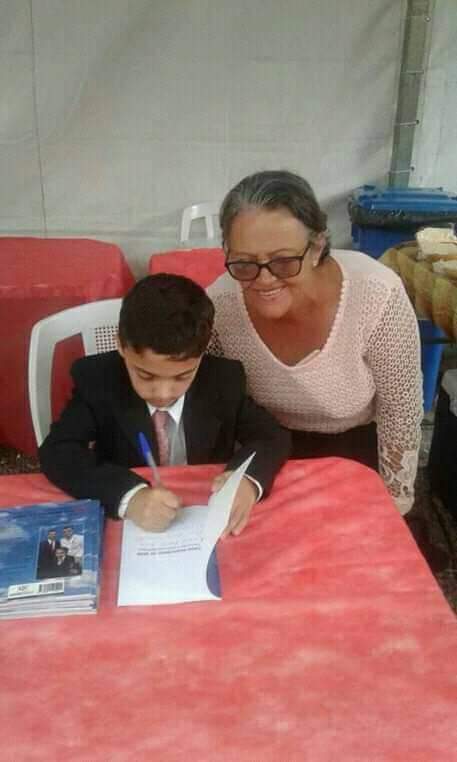 Tarde de Autógrafos no Hospital Infantil Darcy Vargas em São Paulo